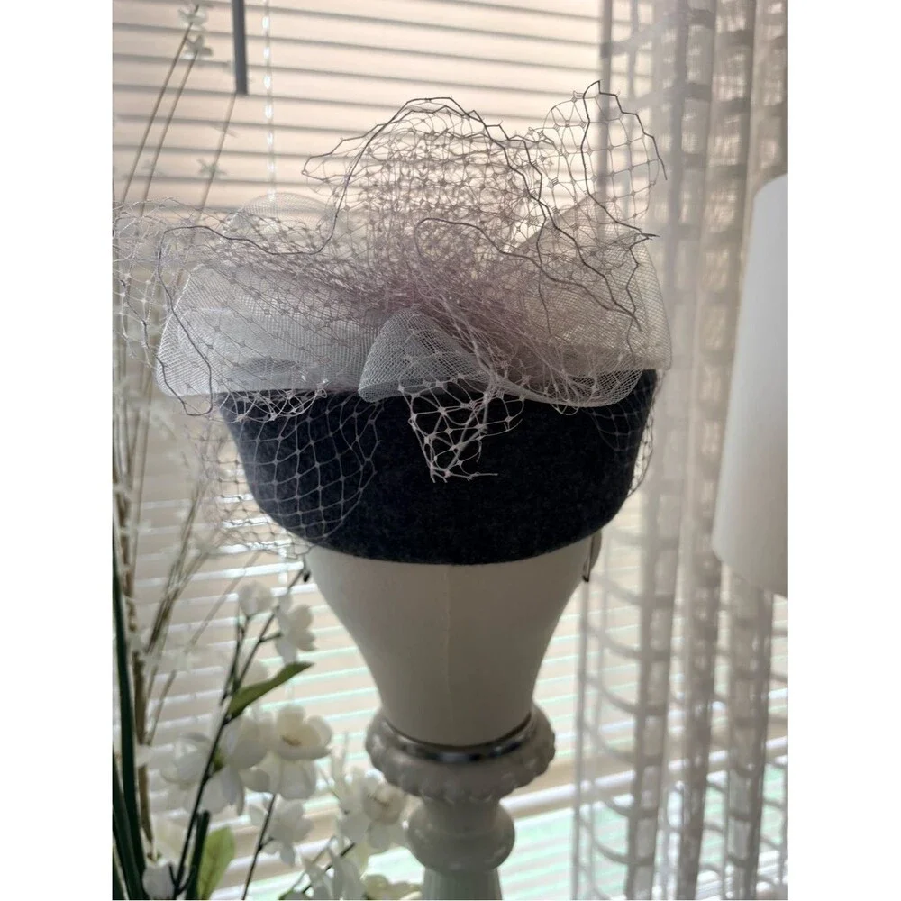 VTG Gray Wool Pillbox Mesh Veil Fascinator Hat